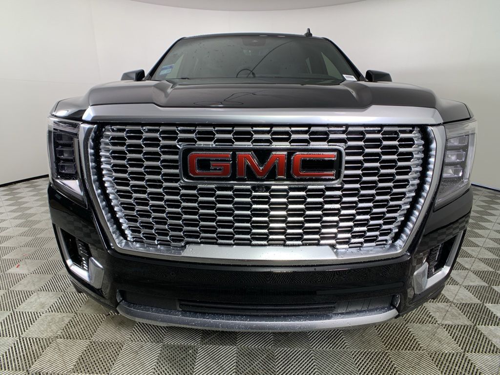 2024 GMC Yukon Denali 9