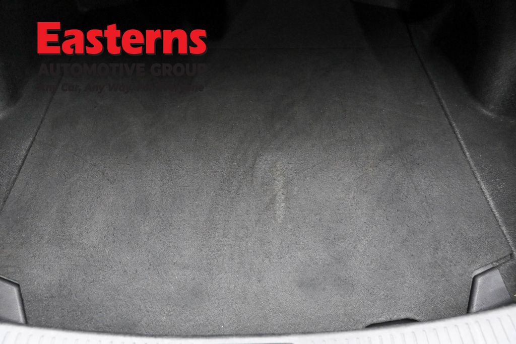 2024 Toyota Corolla LE - Photo 9