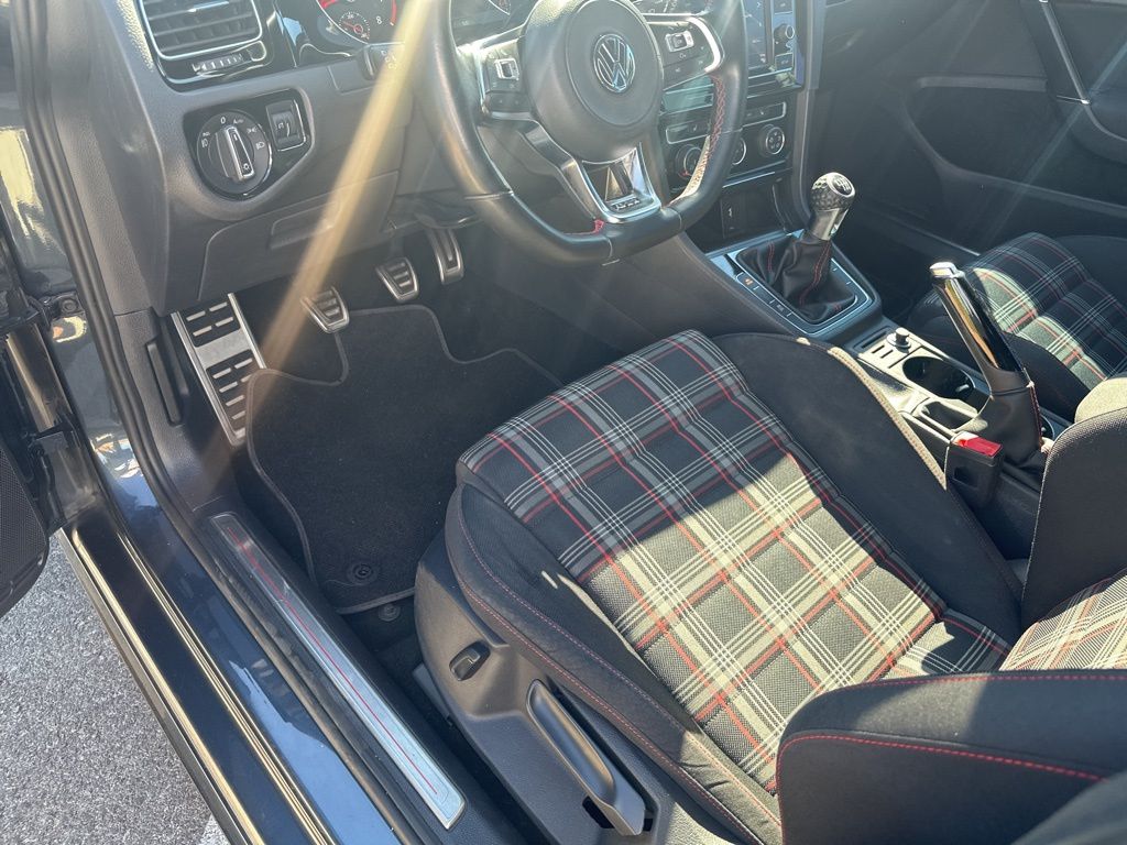 Used Car 2018 Volkswagen Golf Gti  2.0t S For Sale Under $20,000 In Austin, Texas