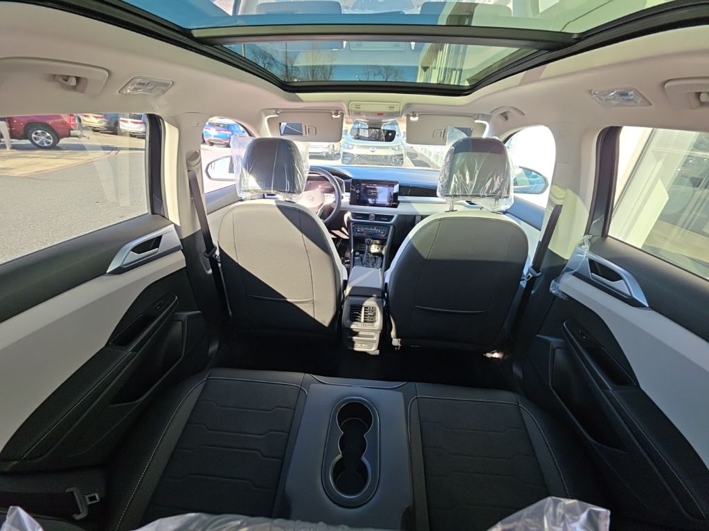 2026 Volkswagen Taos 1.5T SE Gray at Sutliff Volkswagen