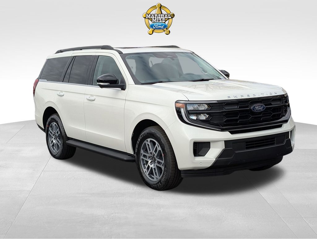 Star White Metallic Tri-Coat 2025 Ford Expedition Active RWD SUV / Crossover 4X2 Automatic