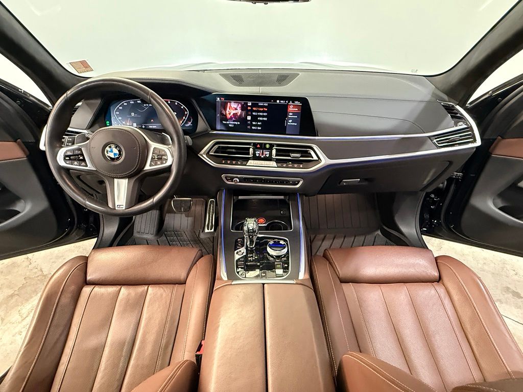 2020 BMW X7 M50i