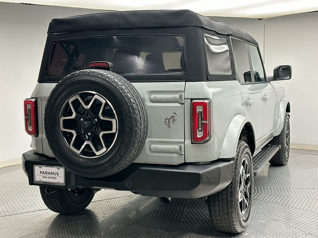 Thumbnail: 2023 Ford Bronco - 3