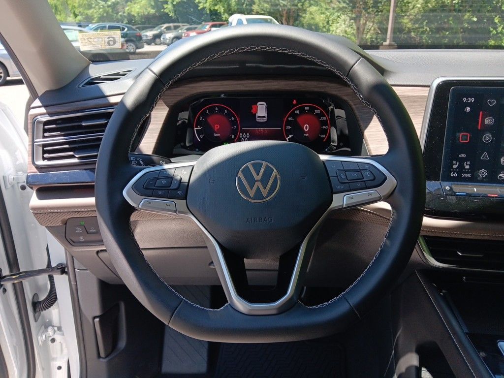 2024 Volkswagen Atlas 2.0T SEL 14