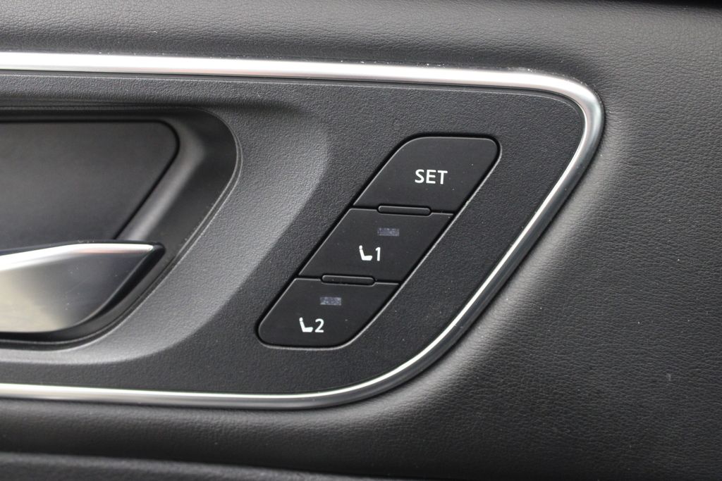 used 2022 Nissan Rogue car, priced at $22,550