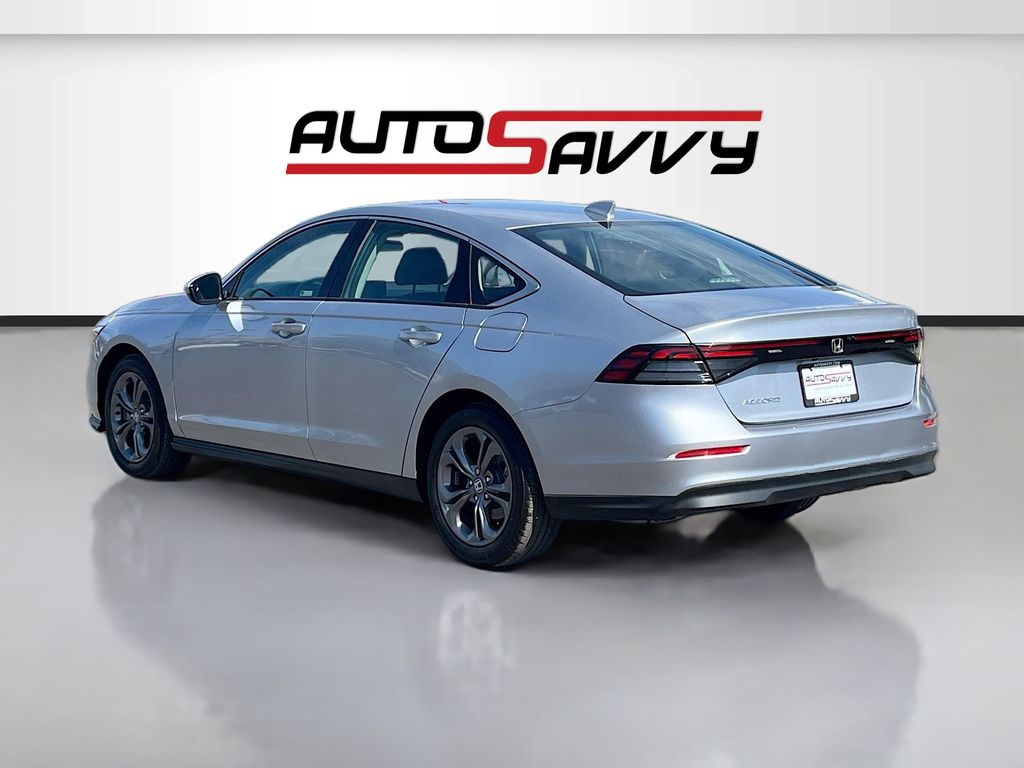 Used 2024 Silver Honda EX image 5