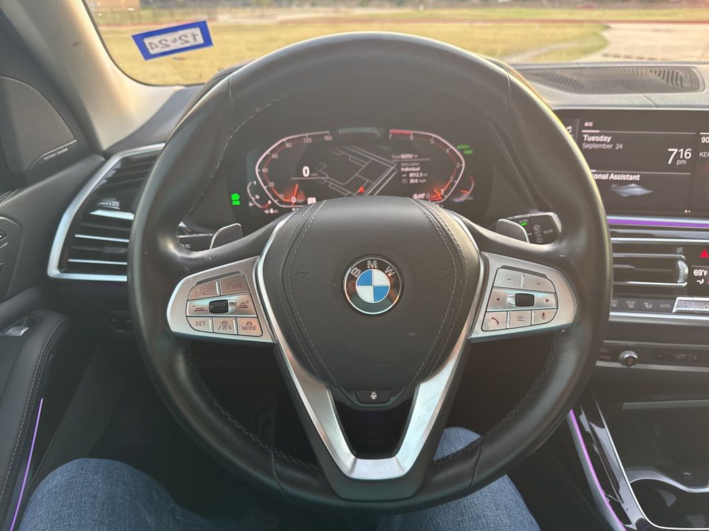 2019 BMW X7 xDrive50i 27