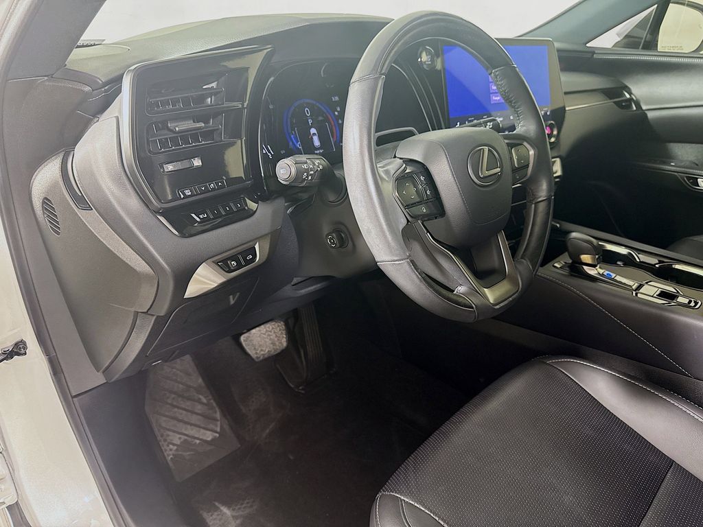 Thumbnail: 2024 Lexus RX - 9