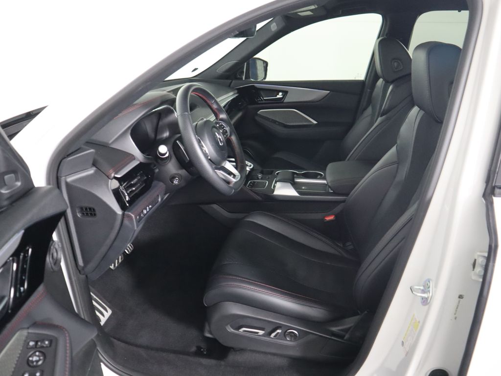 Thumbnail: 2022 Acura MDX - 20