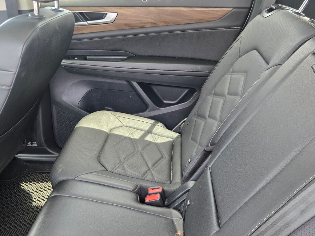 2025 Volkswagen Atlas