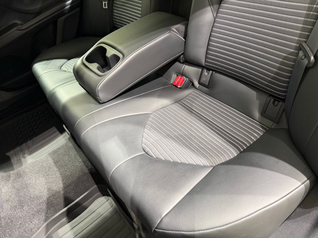 Thumbnail: 2024 Toyota Camry - 18