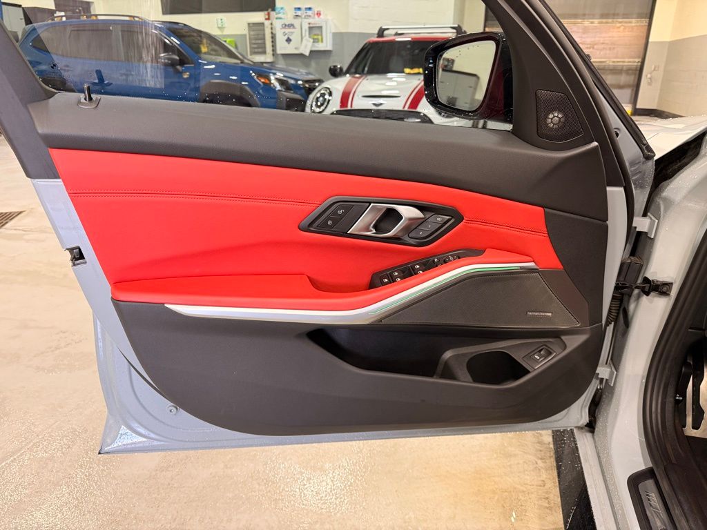 Thumbnail: 2024 BMW M3 - 10