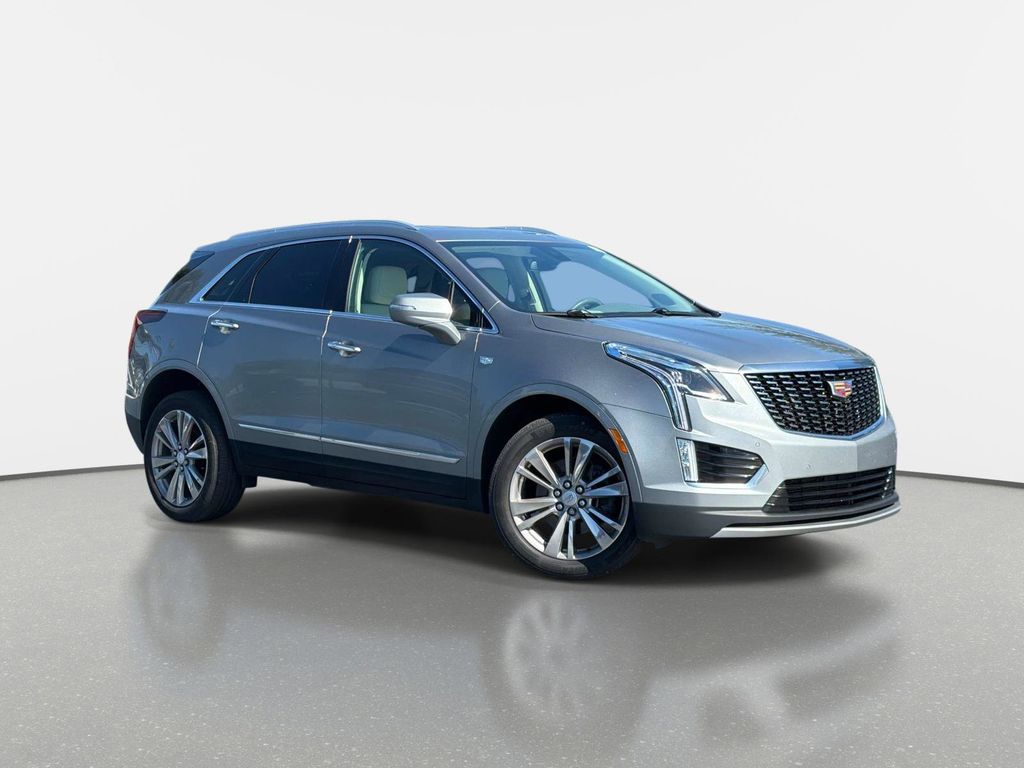 Silver Metallic 2024 Cadillac XT5 Premium Luxury FWD SUV / Crossover Front-Wheel Drive Automatic