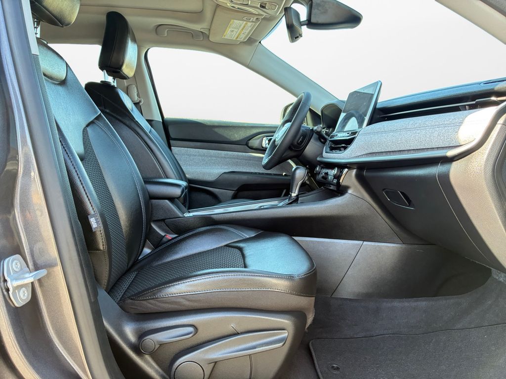 Used Car 2022 Jeep Compass  Latitude For Sale Under $20,000 In Austin, Texas