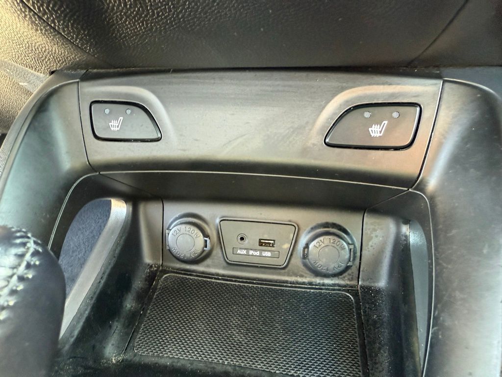 Thumbnail: 2013 Hyundai Tucson - 19