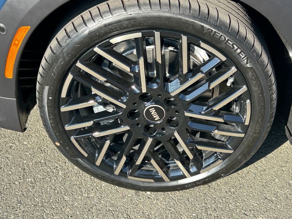 Thumbnail: 2026 MINI Cooper - 9