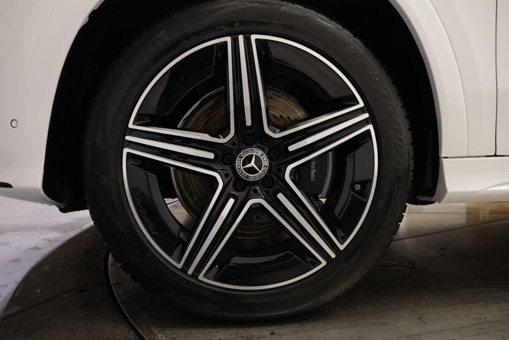 Thumbnail: 2026 Mercedes-Benz GLE - 11