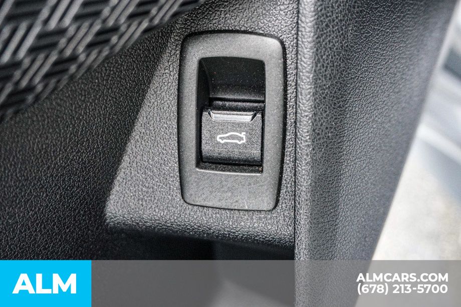 Used 2025 Gray BMW M35i image 53
