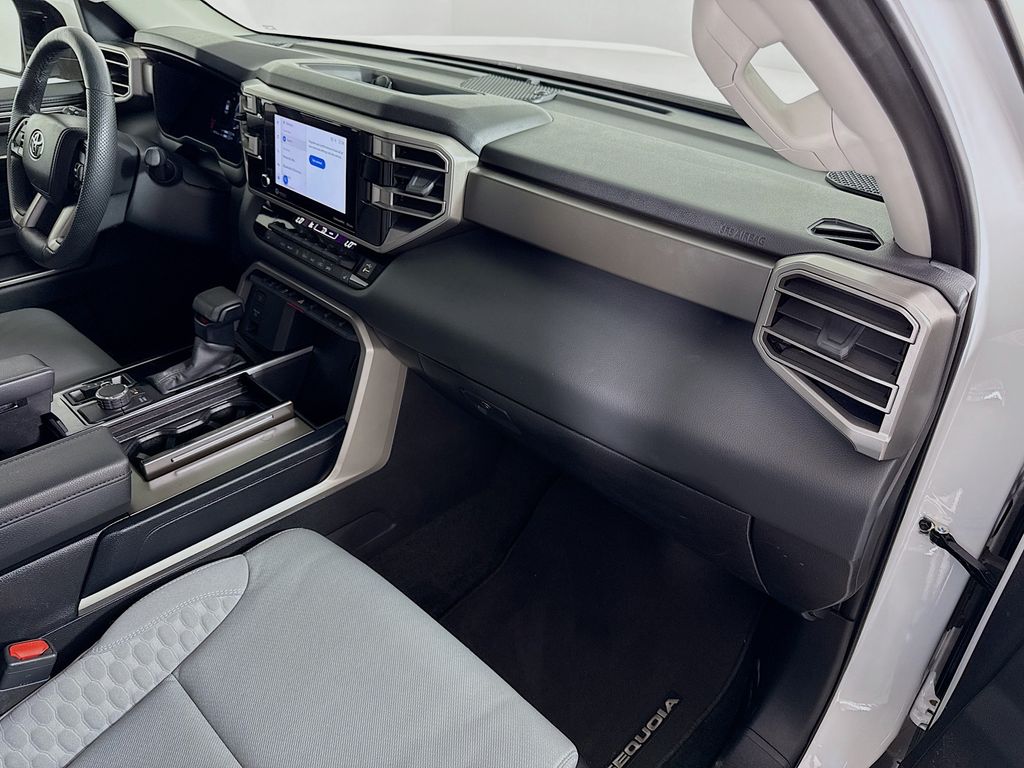 Thumbnail: 2024 Toyota Sequoia - 31