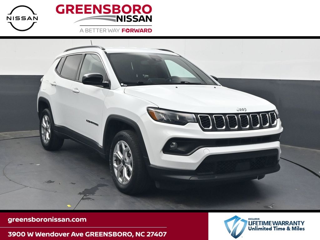 Bright White Clearcoat 2025 Jeep Compass SUV / Crossover Four-Wheel Drive 8-Speed Automatic
