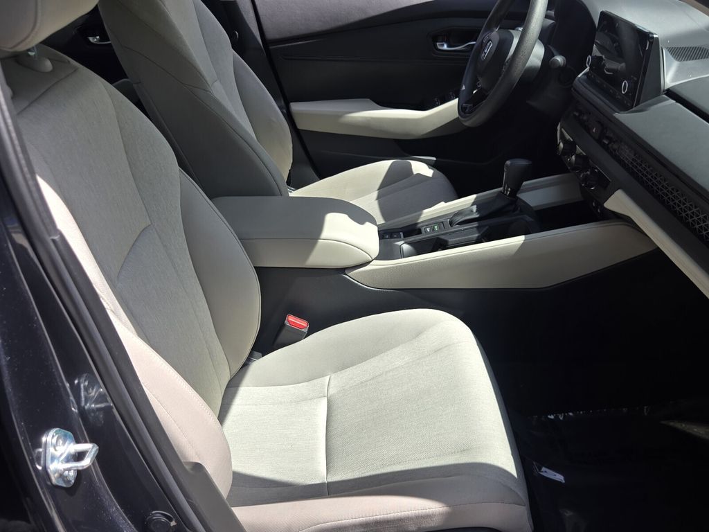 2025 Honda Accord - $25,619
