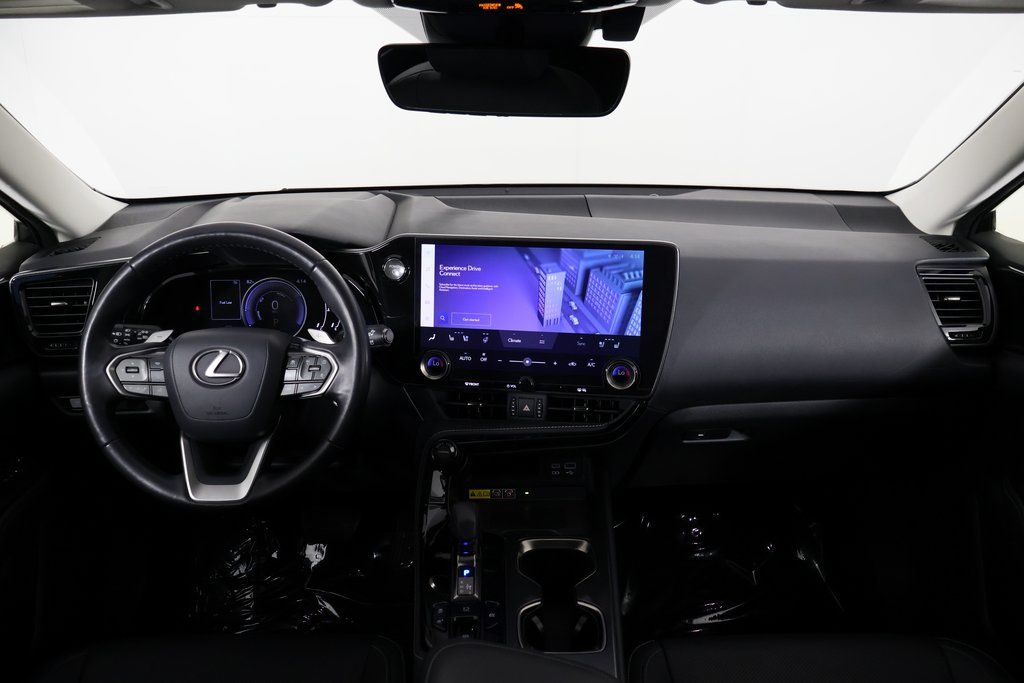 Thumbnail: 2022 Lexus NX - 8