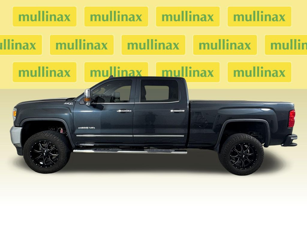 Used 2019 Gray GMC SLT image 11