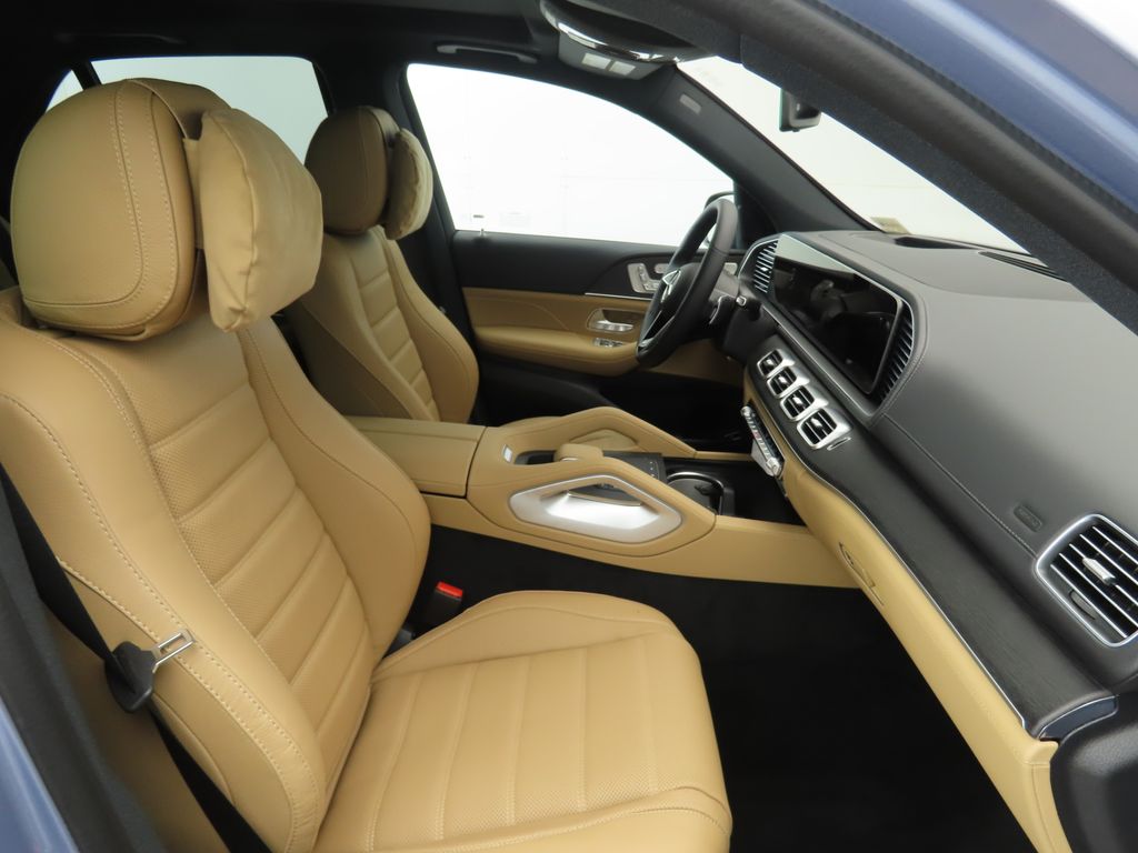 Thumbnail: 2026 Mercedes-Benz GLE - 22