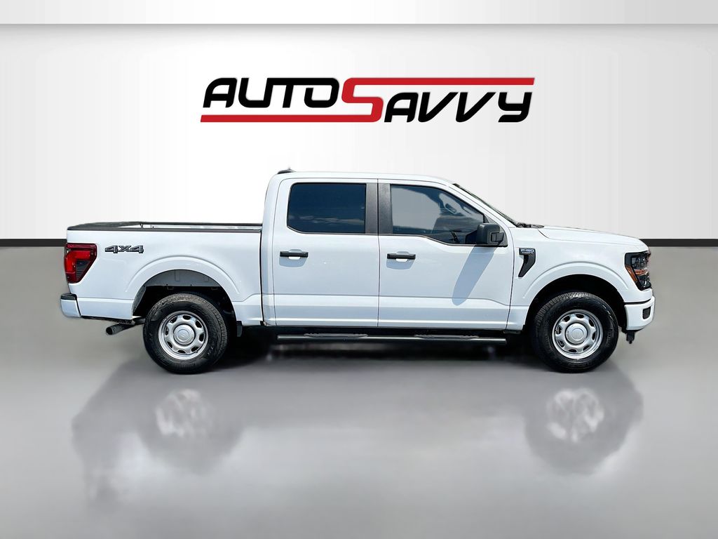 Used 2025 White Ford XL image 8