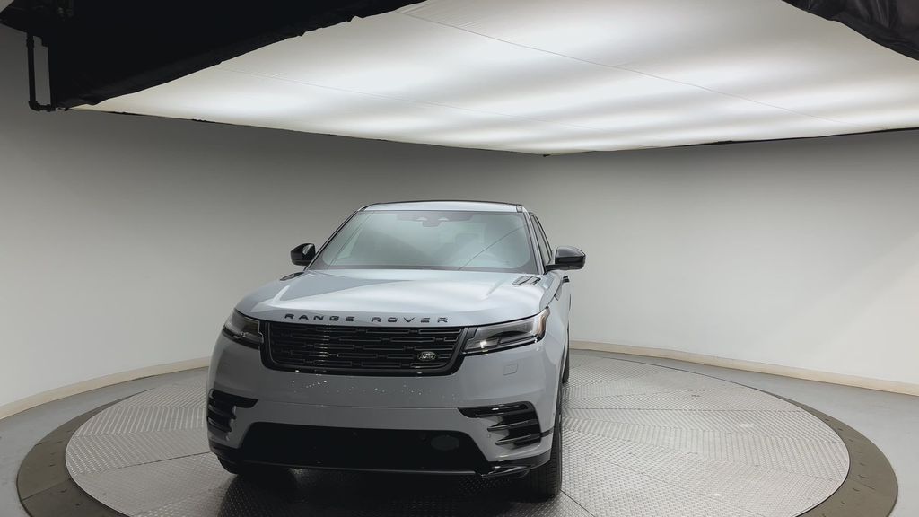 Thumbnail: 2026 Land Rover Range Rover Velar - 7