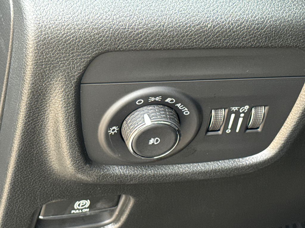 New 2026 Jeep Grand Cherokee SUV