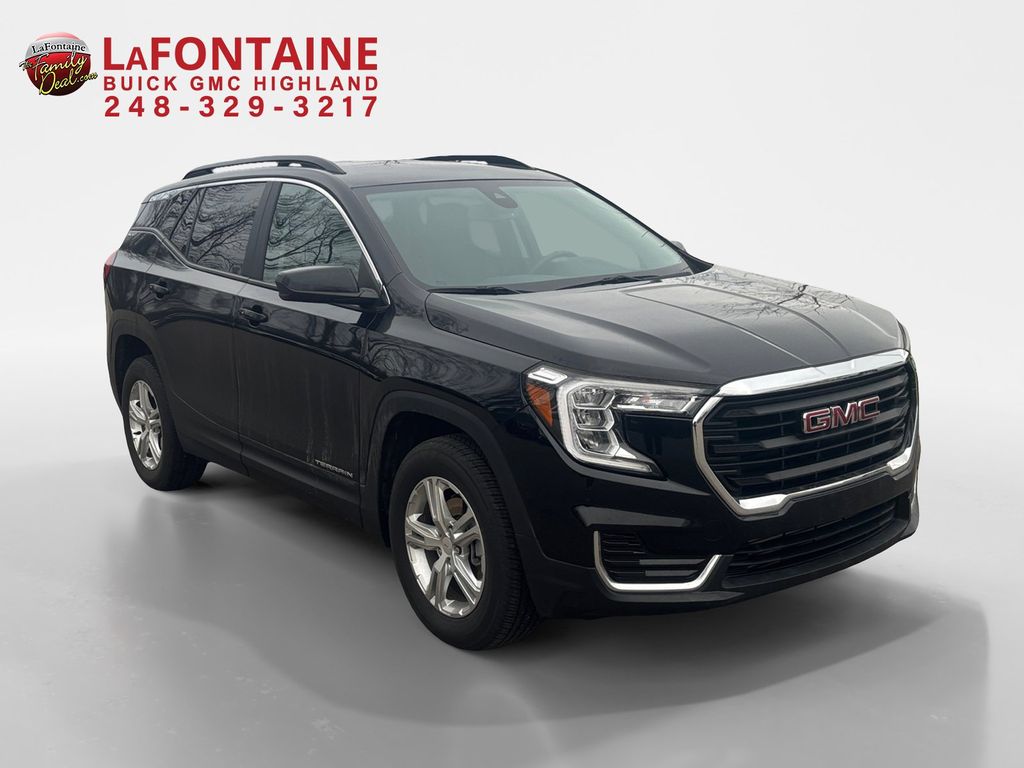 2022 GMC Terrain SLE 3