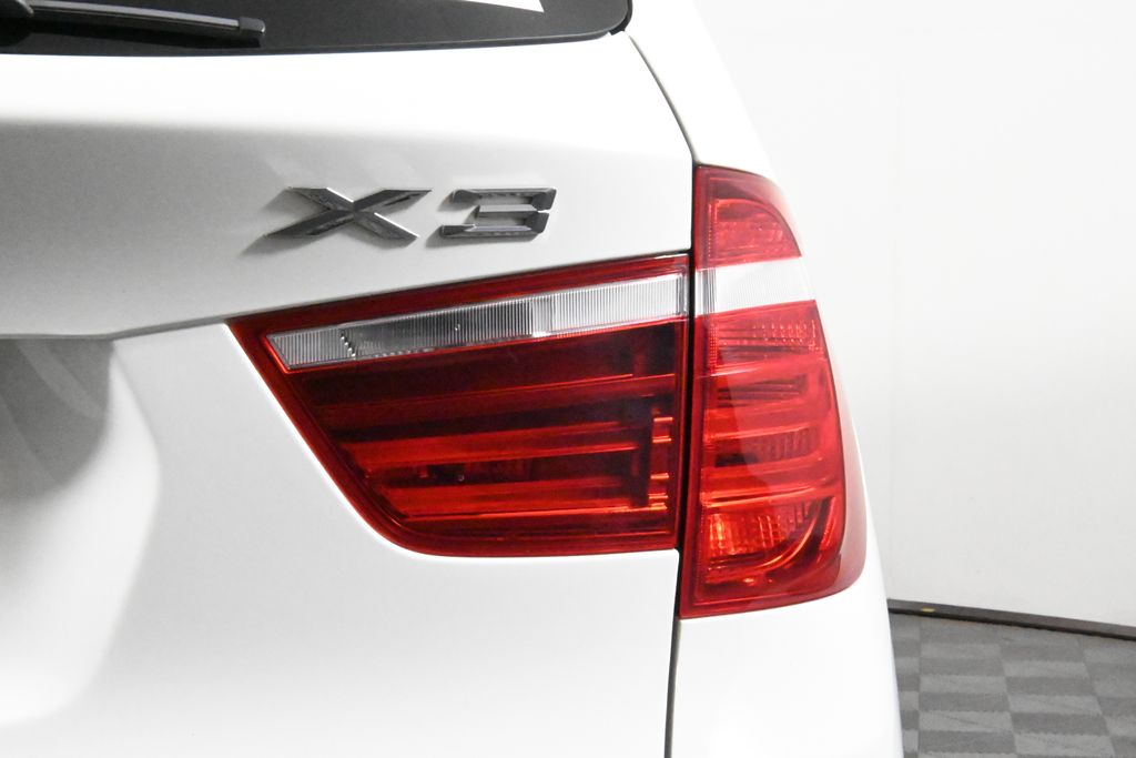 Thumbnail: 2017 BMW X3 - 13