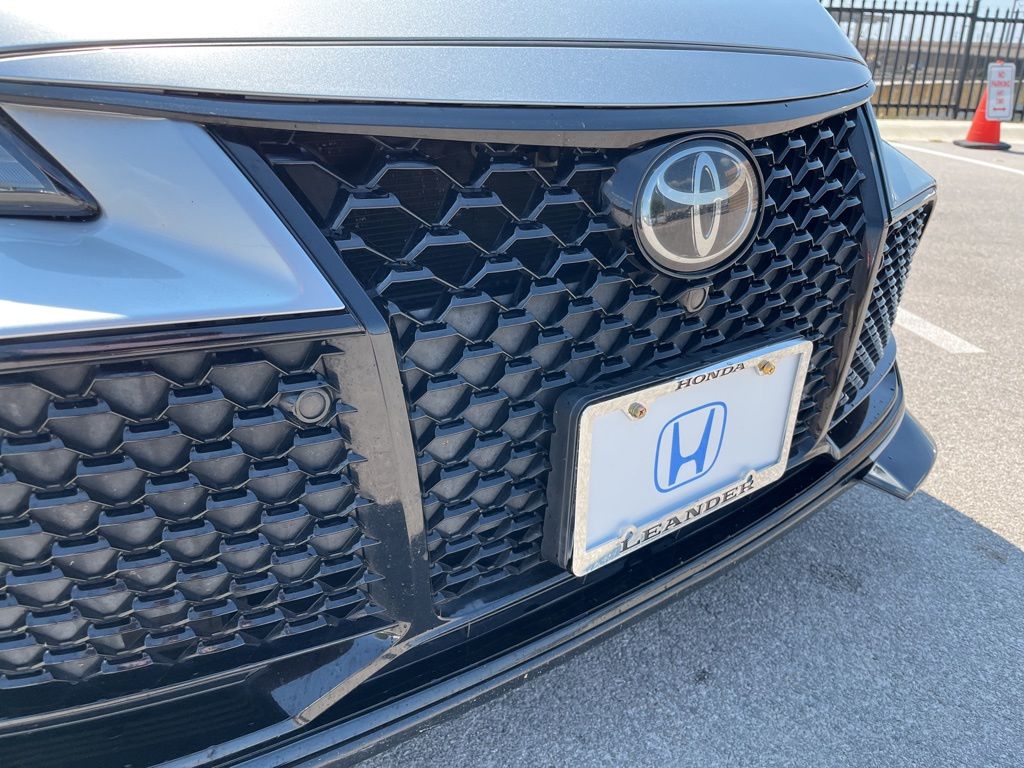 Thumbnail: 2020 Toyota Avalon - 14