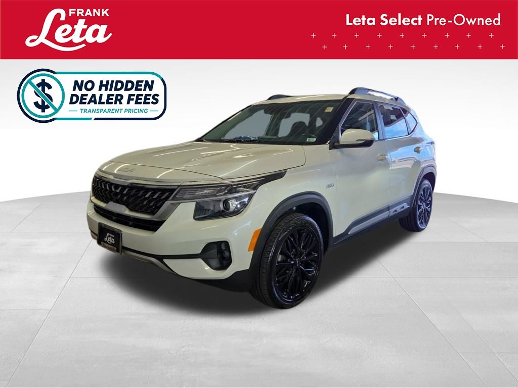 Snow White Pearl 2022 Kia Seltos SUV / Crossover All-Wheel Drive 7-Speed Automatic