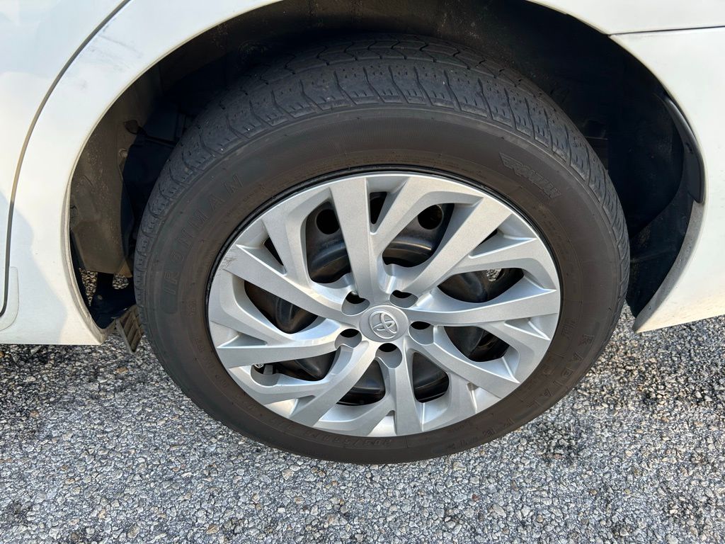 Thumbnail: 2019 Toyota Corolla - 8