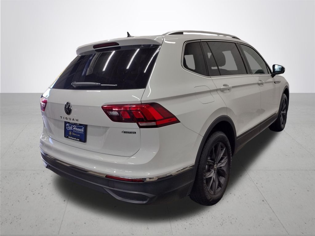 2024 Volkswagen Tiguan 2.0T SE