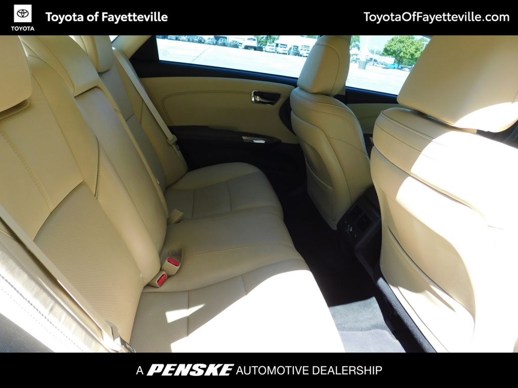 2018 Toyota Avalon Limited 5