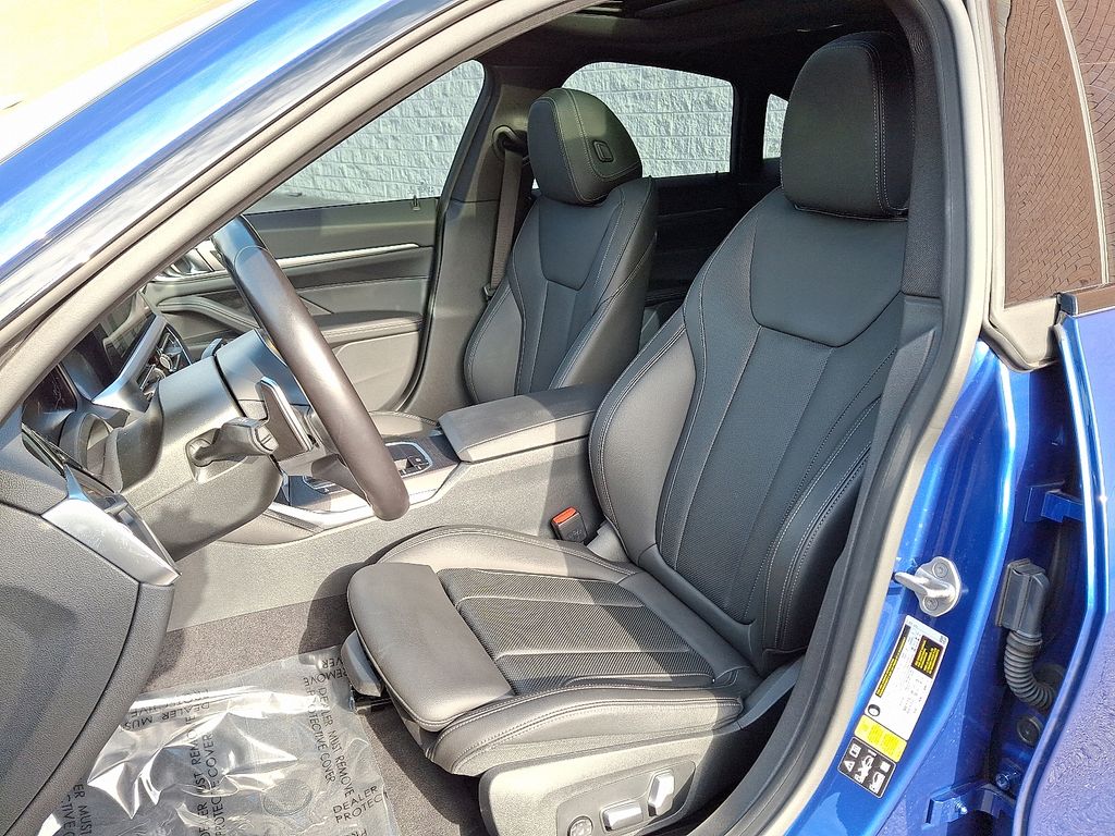 Thumbnail: 2022 BMW 4 Series - 13