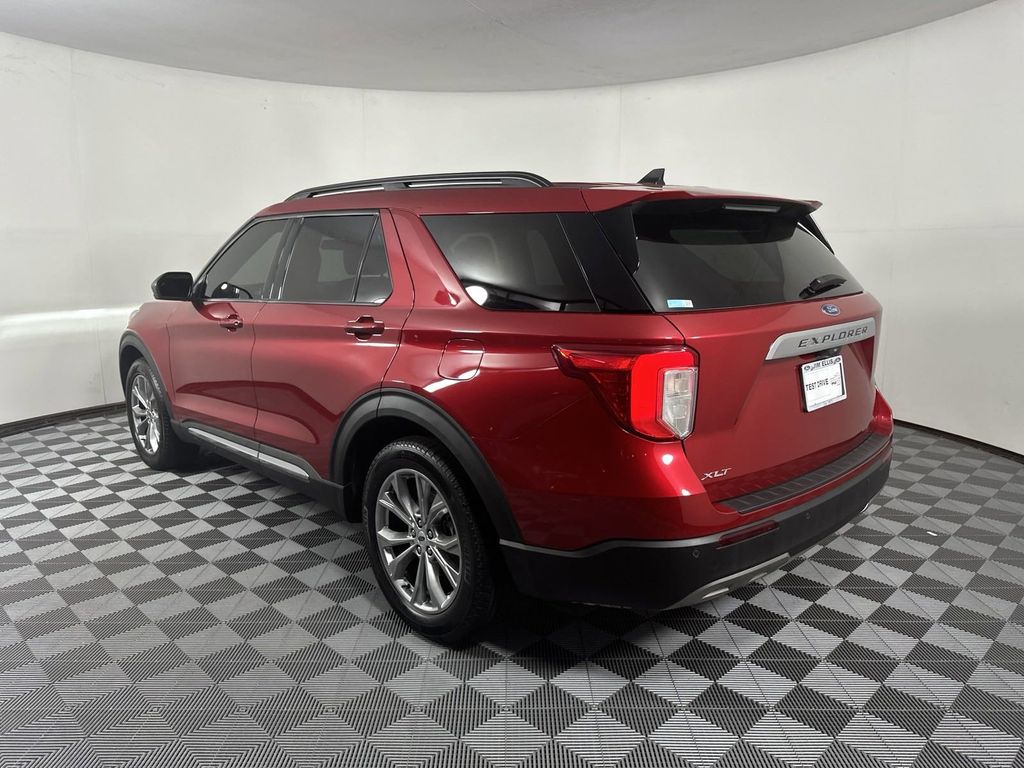 2021 Ford Explorer XLT 5