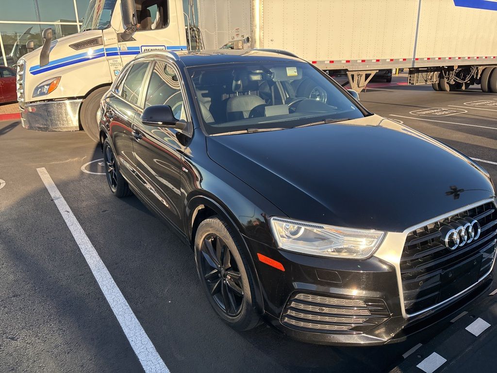 Thumbnail: 2018 Audi Q3 - 3