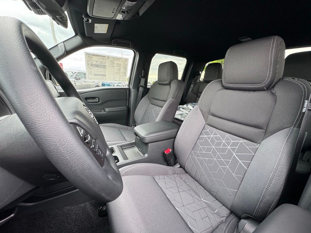 2026 Nissan Frontier SV - Photo 9