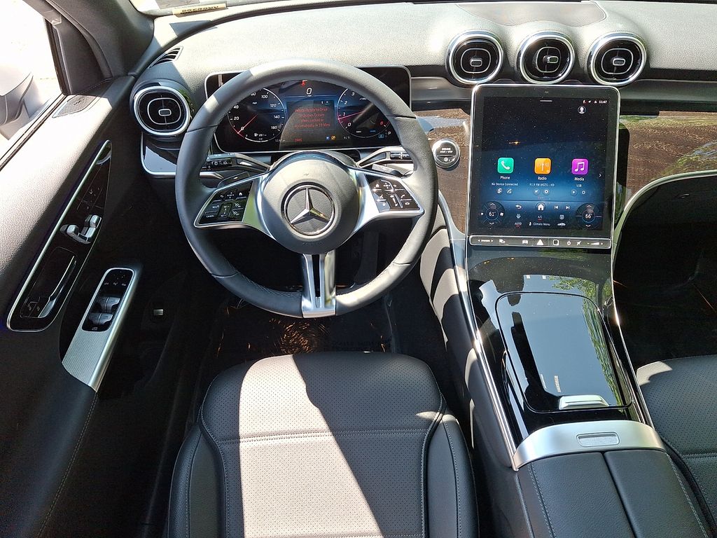 Thumbnail: 2026 Mercedes-Benz GLC - 11