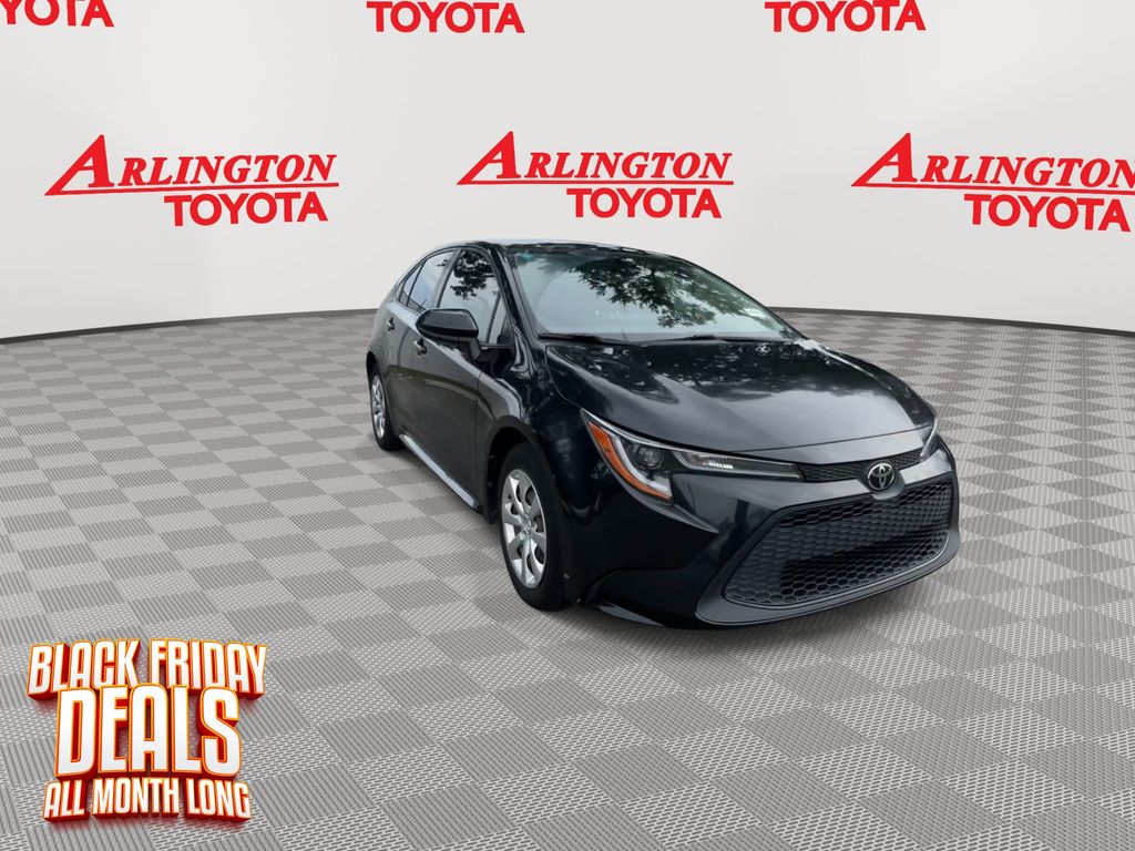 Used 2020 Toyota Corolla LE with VIN JTDEPRAEXLJ093768 for sale in Northfield, Minnesota