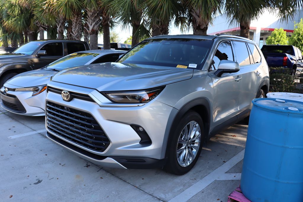 Thumbnail: 2024 Toyota Grand Highlander - 1