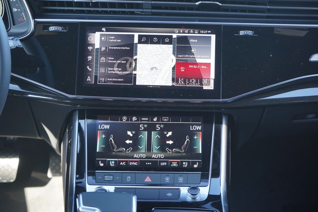 Thumbnail: 2026 Audi Q7 - 10