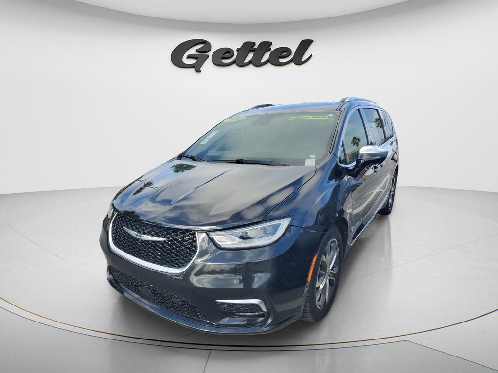 Brilliant Black Crystal Pearlcoat 2022 Chrysler Pacifica Pinnacle FWD Minivan Front-Wheel Drive 9-Speed Automatic
