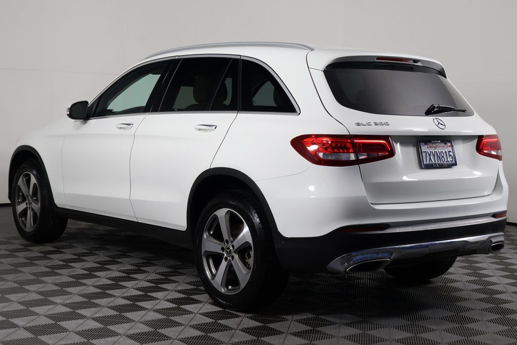 Thumbnail: 2017 Mercedes-Benz GLC - 6