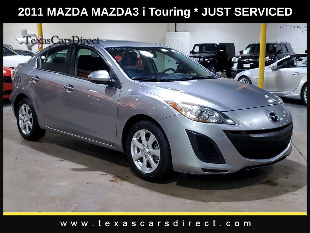 2011 Mazda Mazda3 i Touring 3