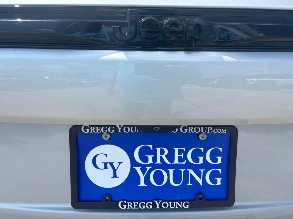 Used 2024 Jeep Grand Cherokee SUV